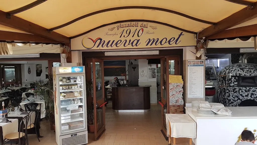 Ristorante La Nueva Moet_Minturno_slider_image_1