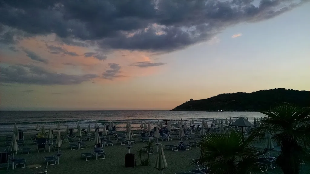 Liz and John Mark_Lido Aurora_Minturno_review