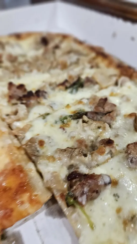 Antonio DI LORENZO_Pizzeria da gianni_Minturno_review