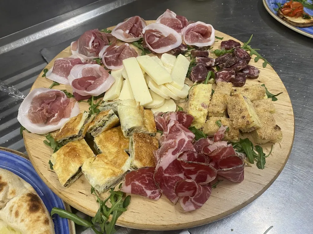 Pizzeria Marconi_Minturno_slider_image_2