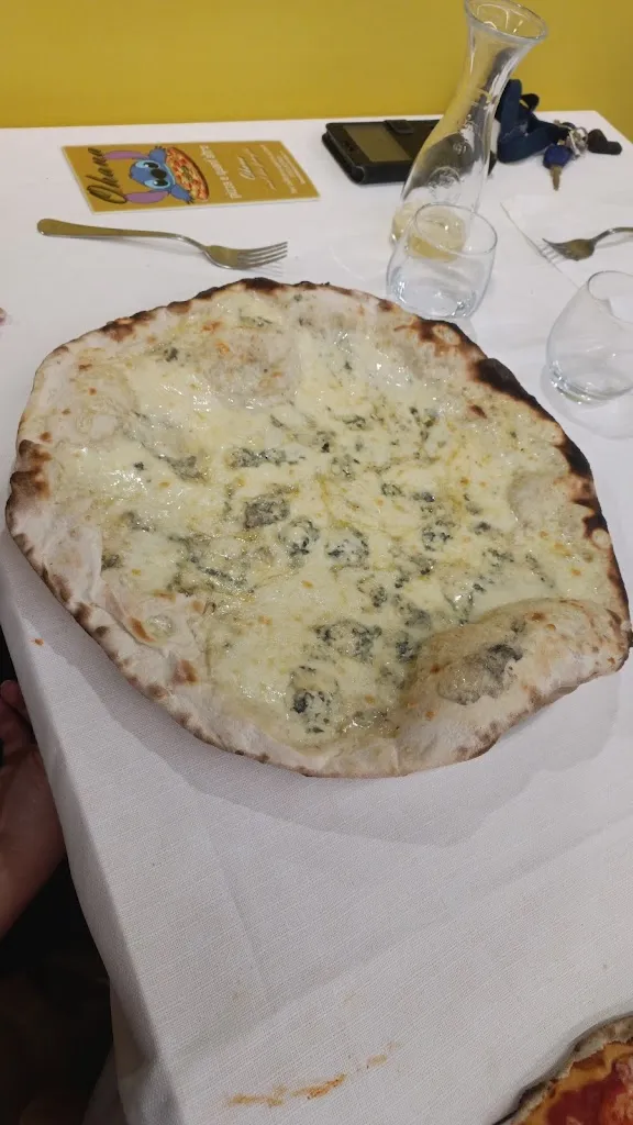 Noemi Zimmitti_Pizzeria Ohana_Montebuono_review