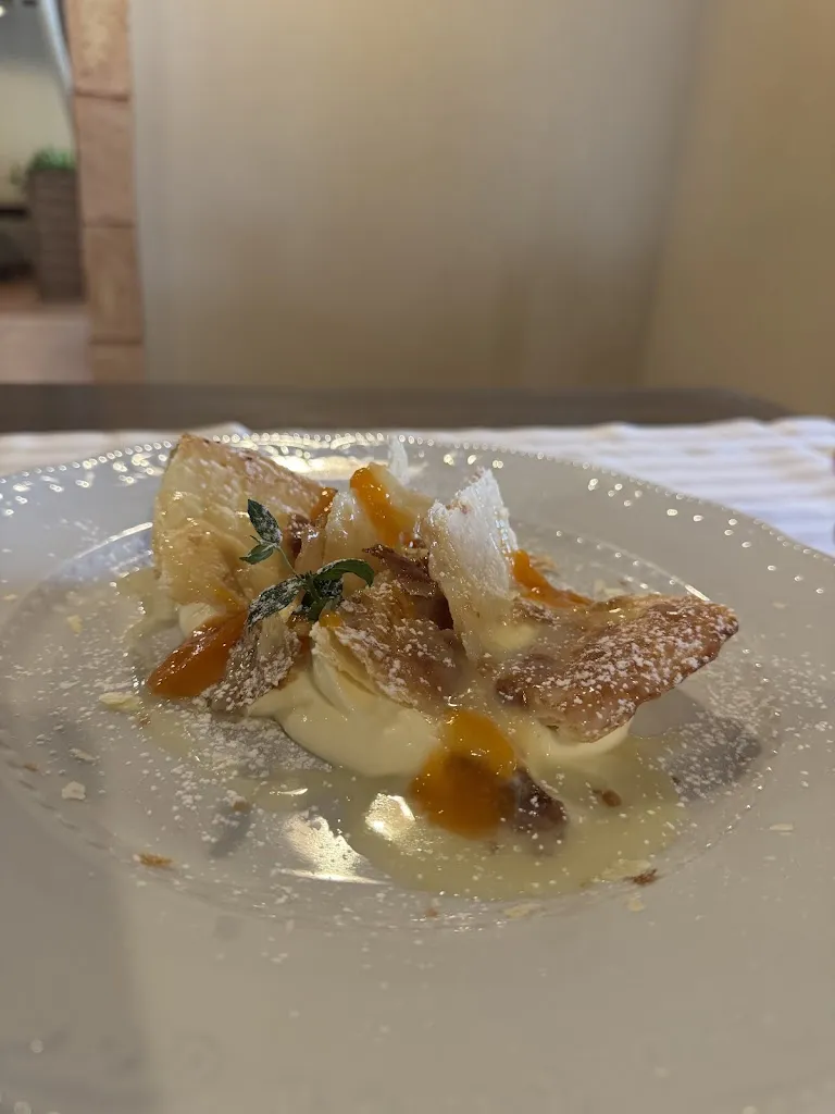 Terry Isgró_La rupe dei gabbiani_Monte San Biagio_review