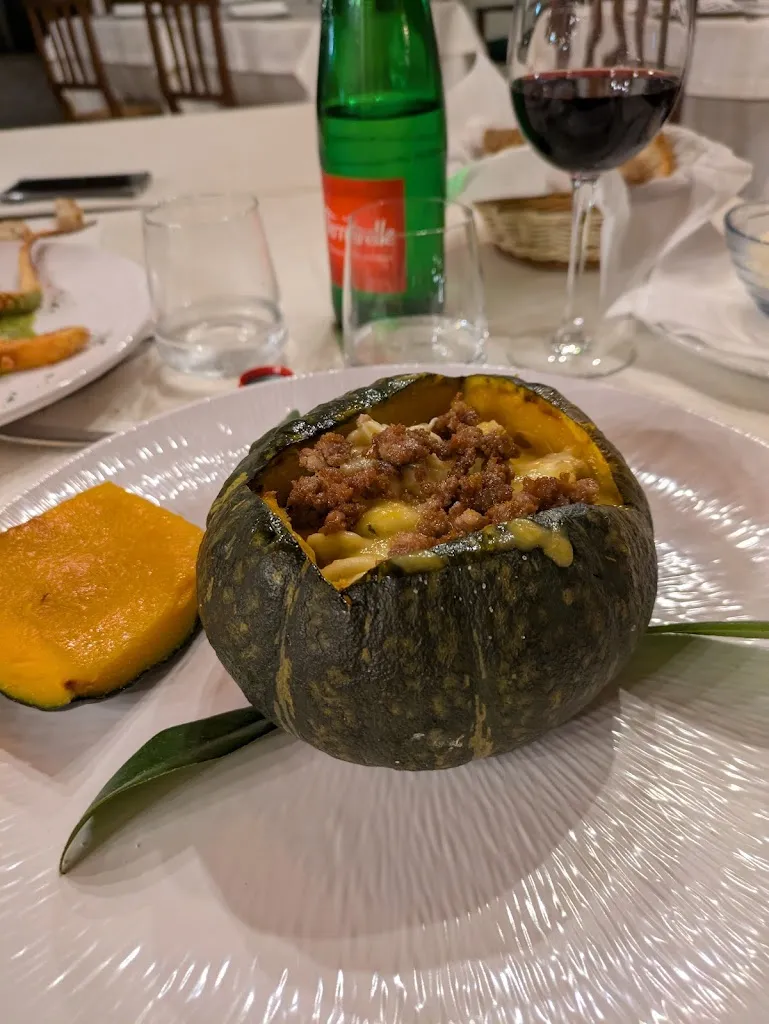 Alessio Caradossi_Le Scalelle_Monte San Biagio_review