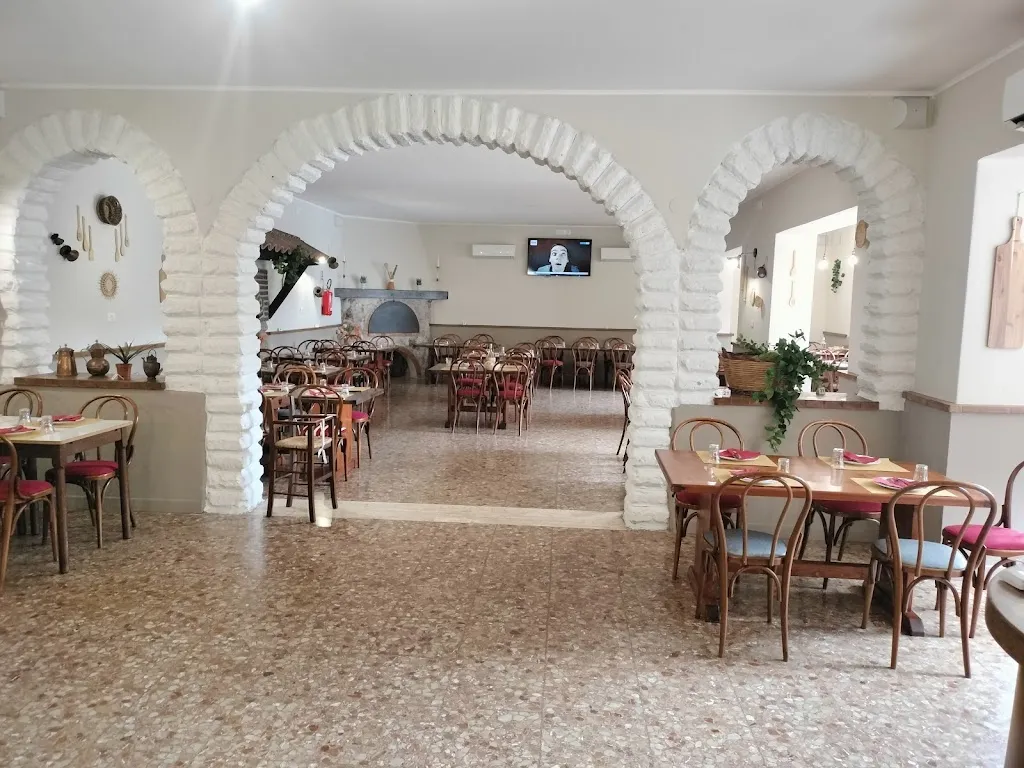 Dar Bottarolo Rignano Flaminio restaurant in Montelarco