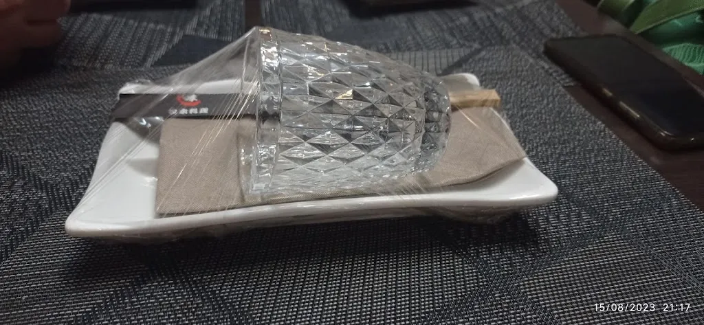 Katy Deggio_Sushi Mania_Montelarco_review