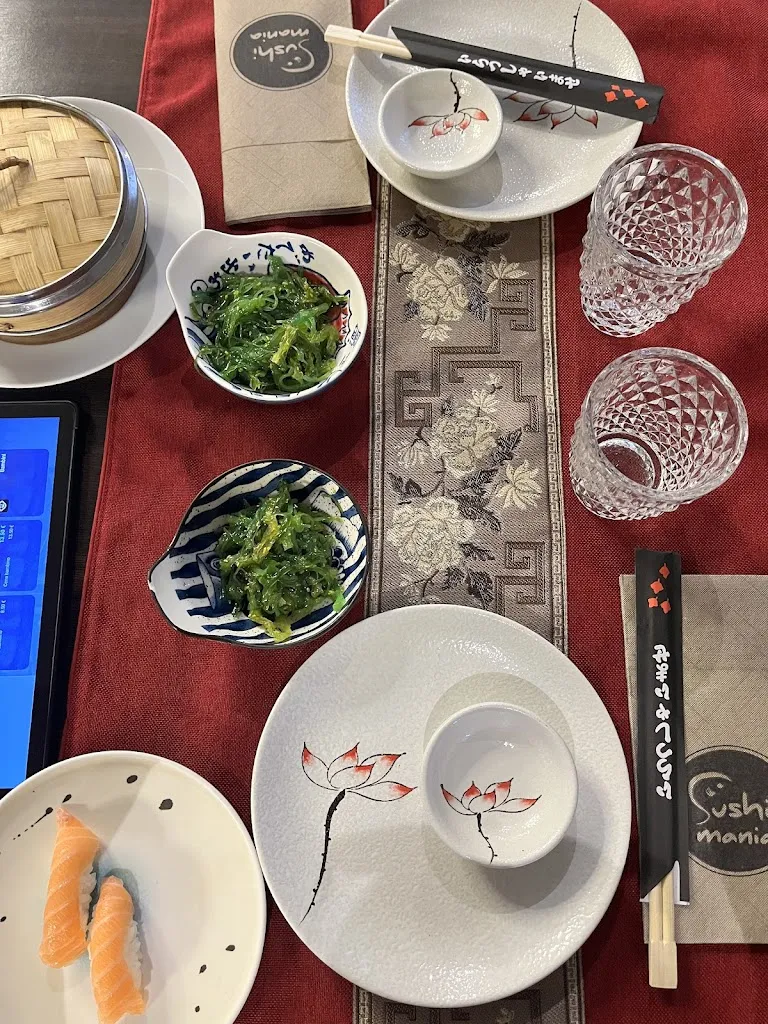 Sara Botti_Sushi Mania_Montelarco_review