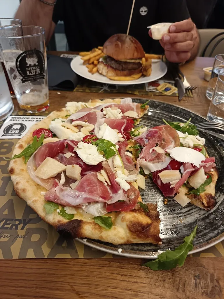 Alice Tosoni_Cookery Diner Pub_Monterosi_review