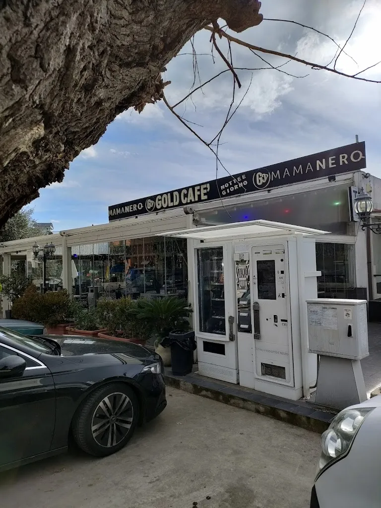 Gold Cafe'_Montelibretti_slider_image_2