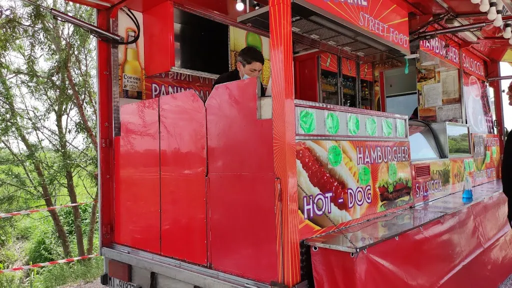 80 fame street food restaurant in Montelibretti