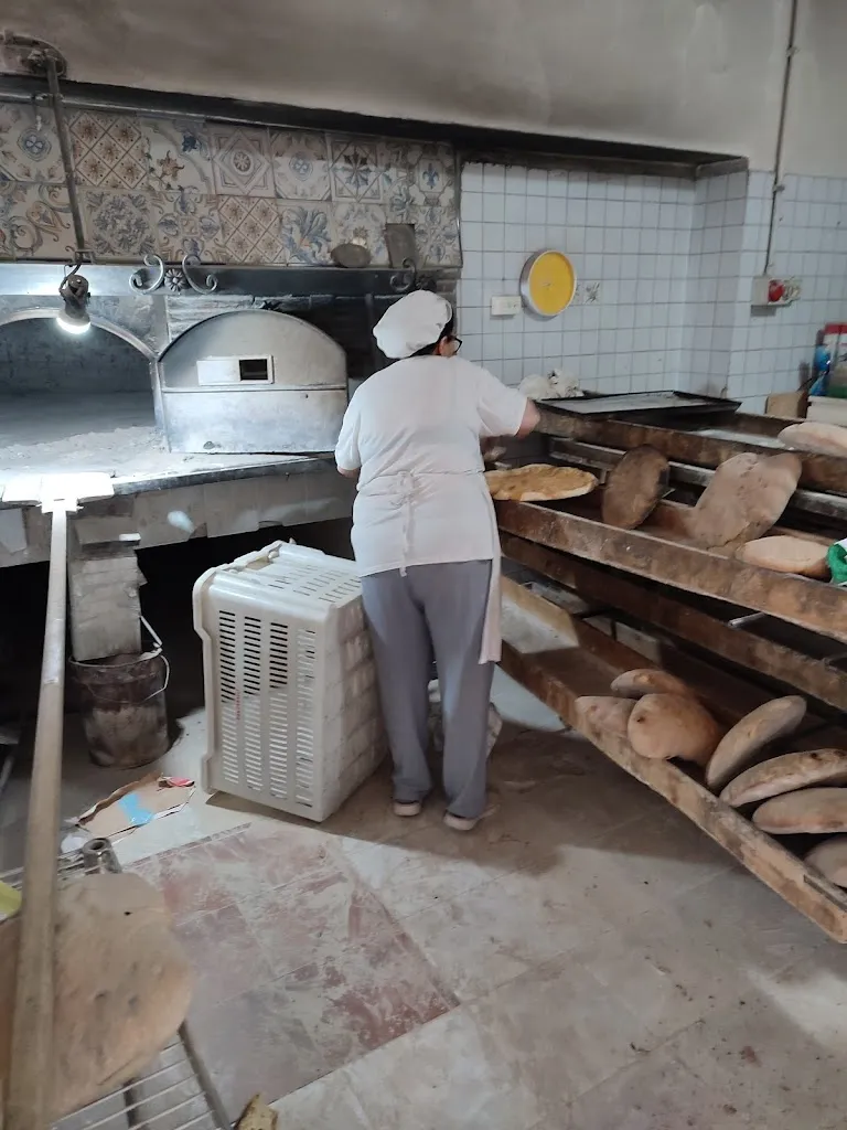 gil dem_Forno a legna di Desideri Graziella_Montelibretti_recensione