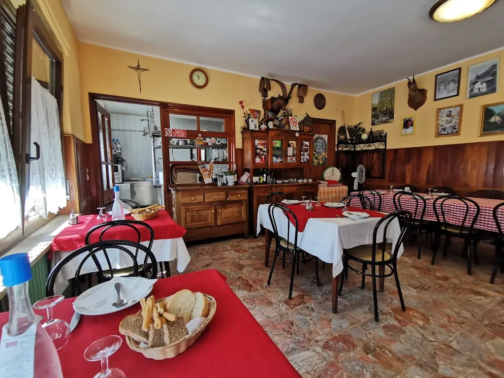 Trattoria Des Amis_Arnad_slider_image_1