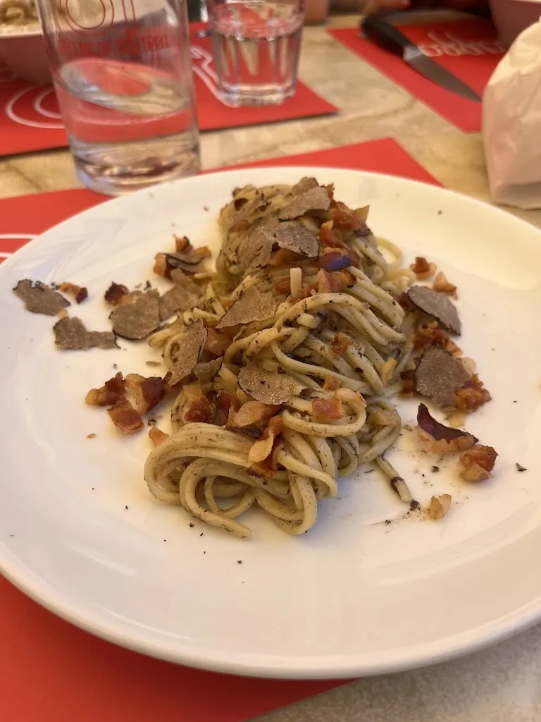 Zosia Markuszewska_Mamma Pappa_Montefiascone_review