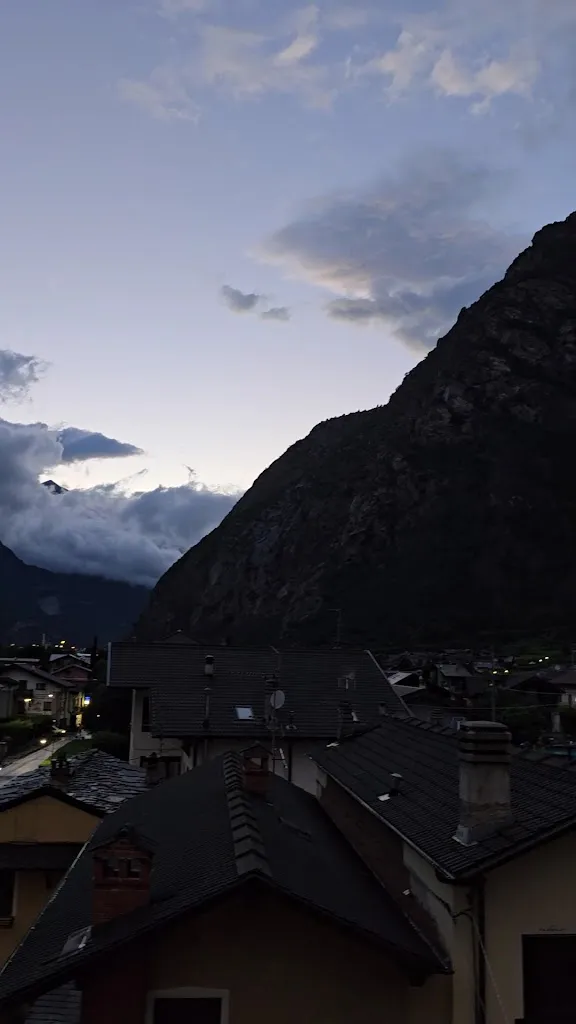 Axel Paterni_Armanac de Toubïe_Arnad_review