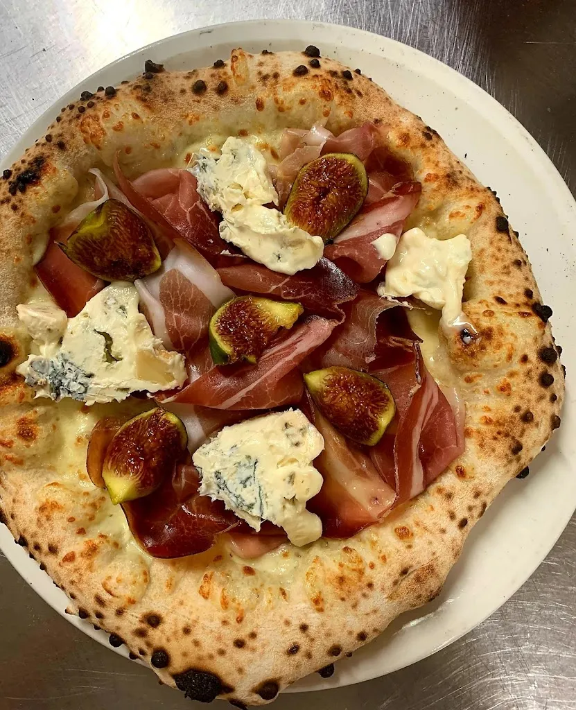 Pizzeria Via Cassia_Montefiascone_slider_image_3