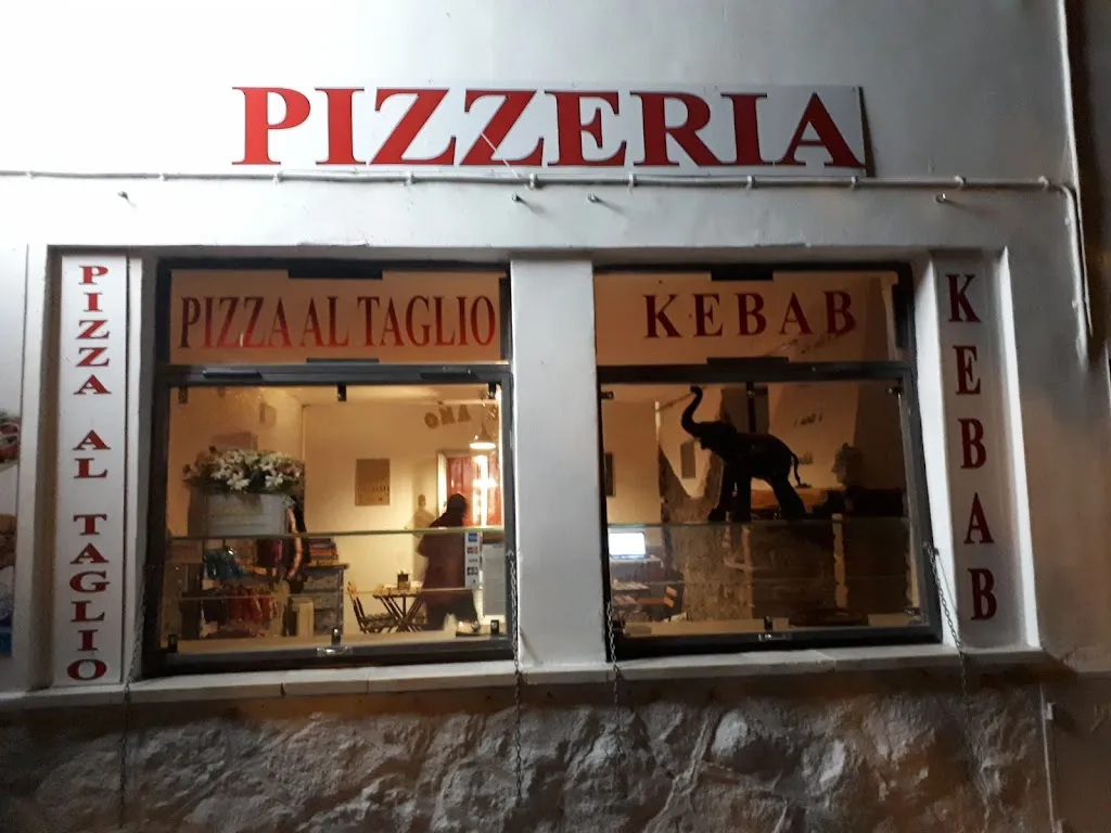 Onassis Village Ristorante Pizzeria Bar_Montefiascone_slider_image_1