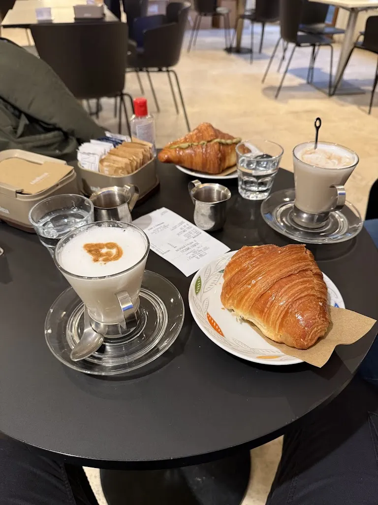 Caffè Centrale_Montefiascone_slider_image_3