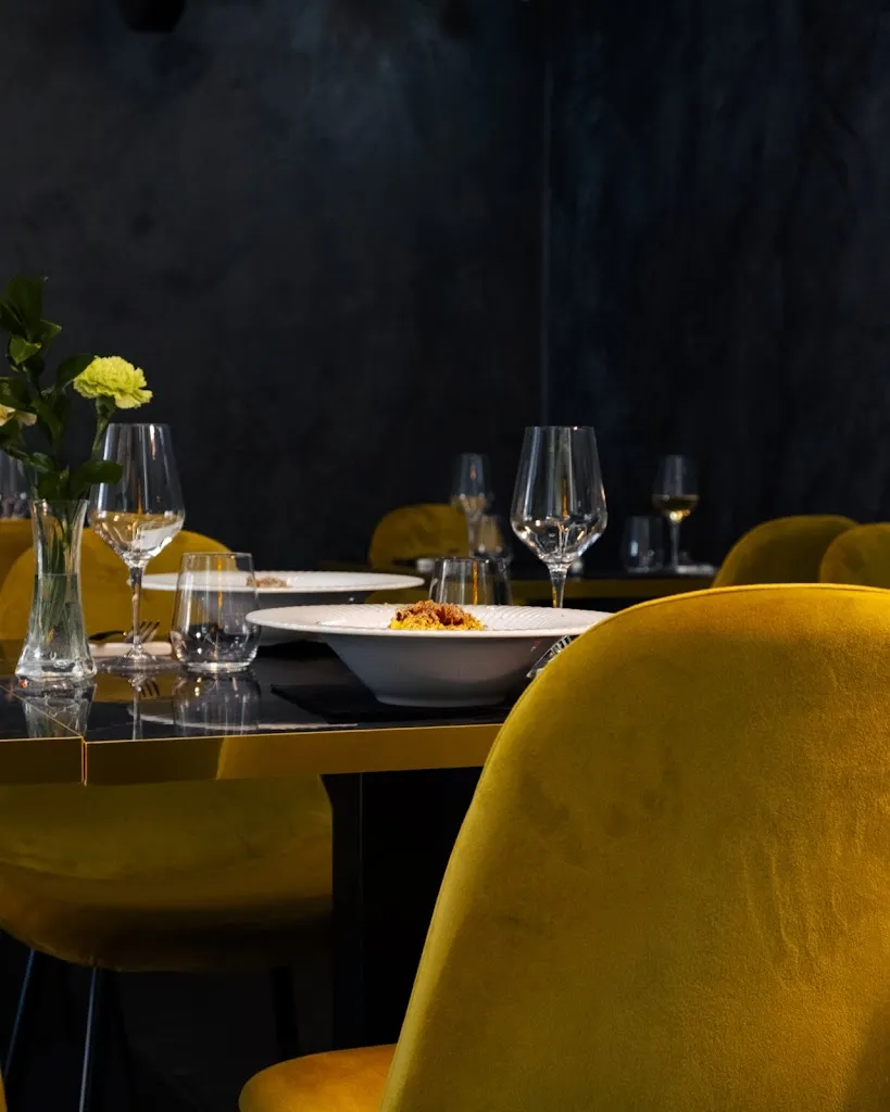 Essenza trattoria moderna Restaurant in Monterotondo