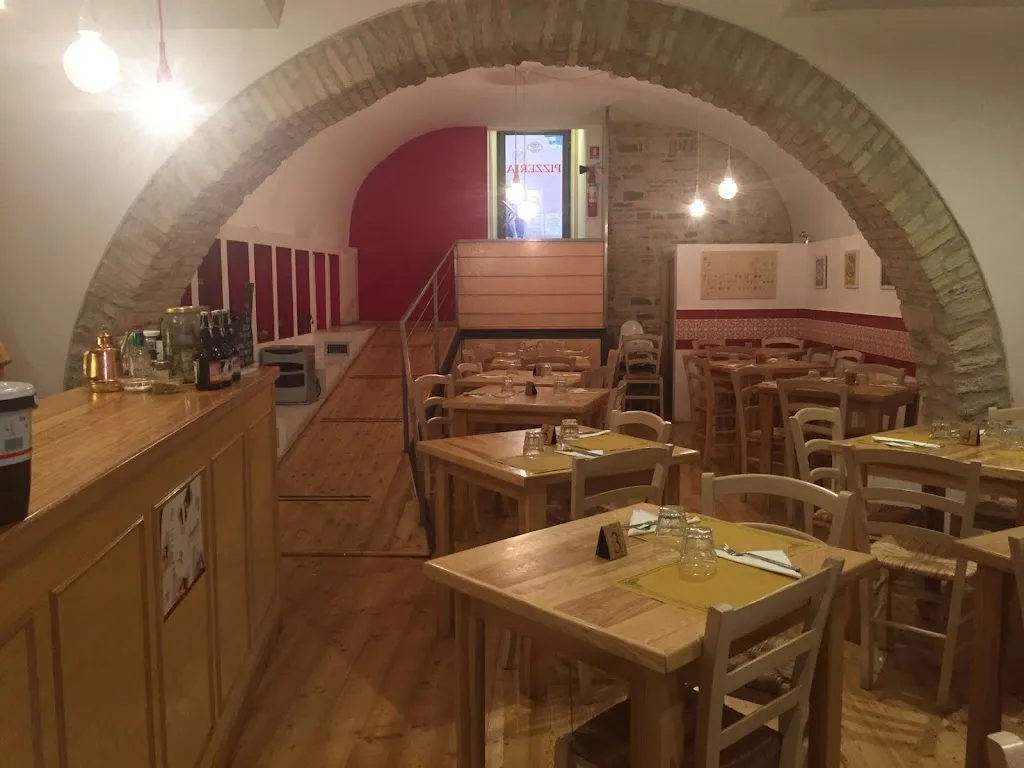 La Fucina dei Sapori restaurant in Monterotondo