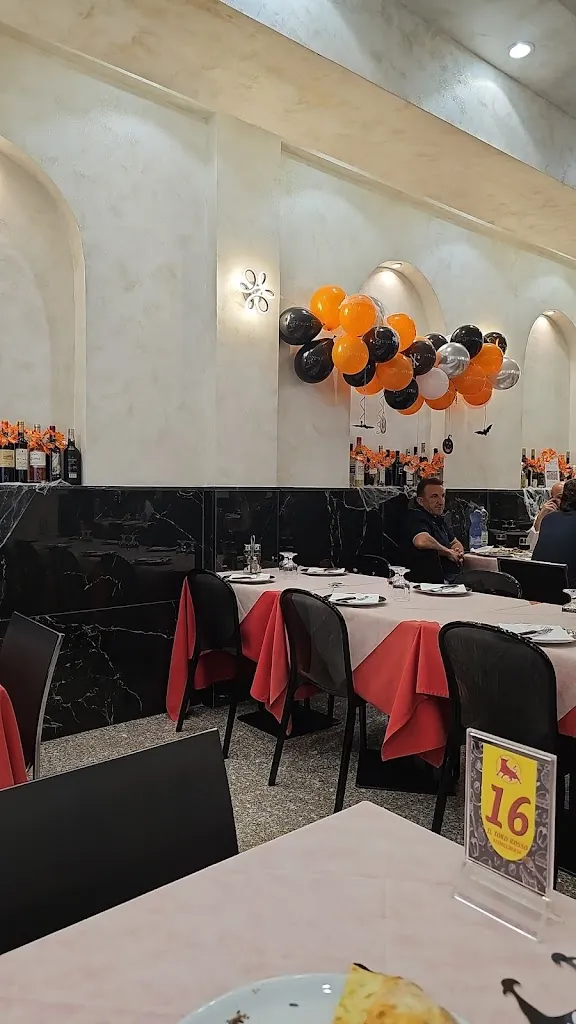 IL TORO ROSSO_Monterotondo_slider_image_1