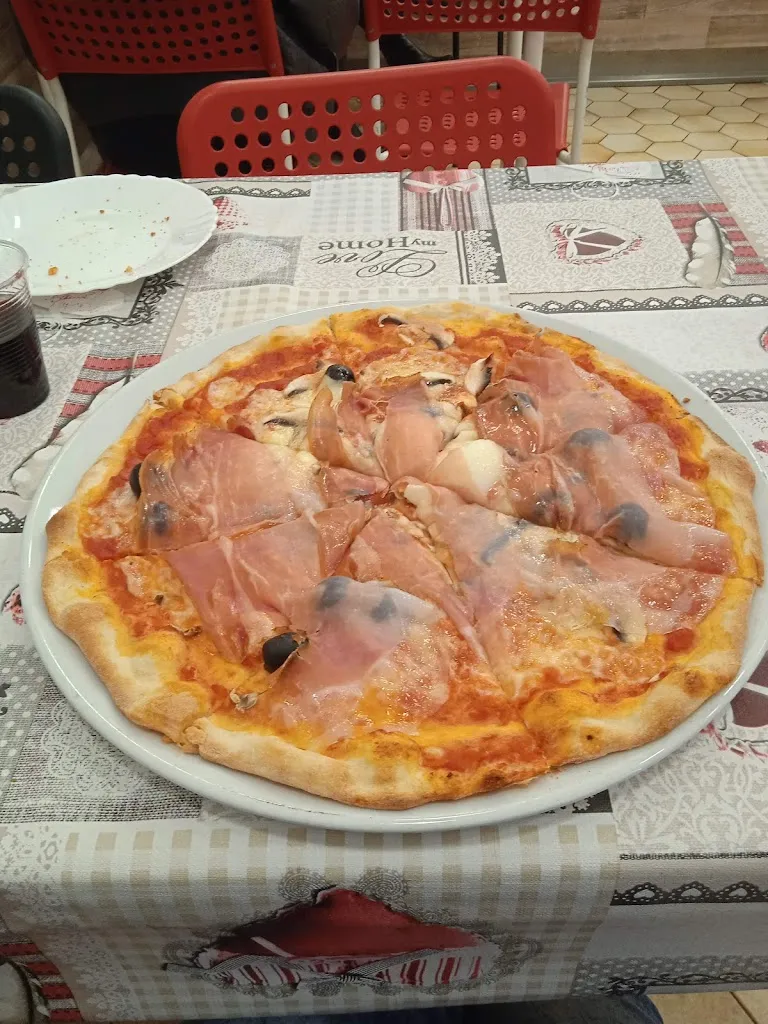 Il Nuovo Sombrero_Moricone_slider_image_1