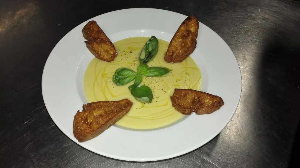 Il Nespolo_Nespolo_slider_image_3