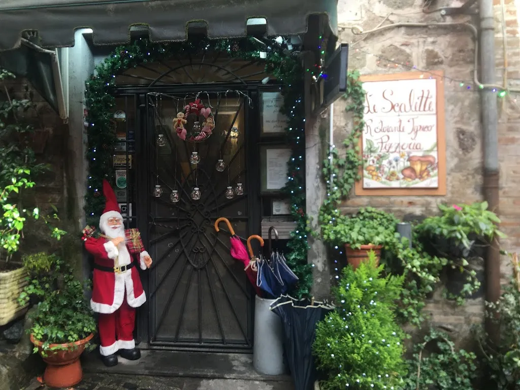 Bruno Pontecorvo_Le Scalette_Nemi_review