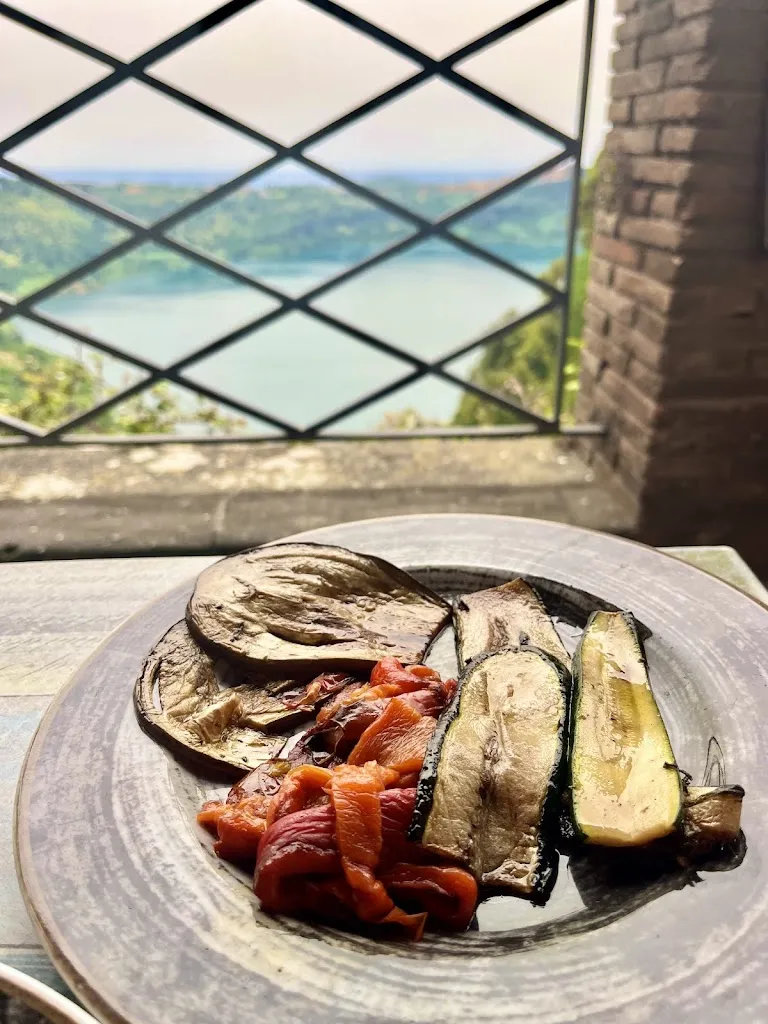 Jo Miljan_Il Ramo d'Oro_Nemi_review