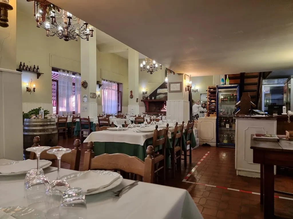 Ristorante La Taverna_Nemi_slider_image_1