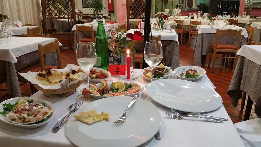 Ristorante La Taverna_Nemi_slider_image_3