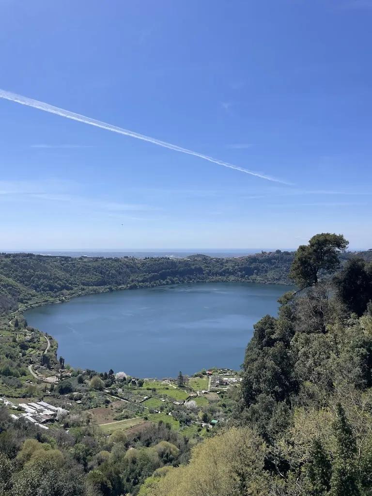 Luisa Catucci_Ristorante e Albergo Diffuso Lo Specchio di Diana_Nemi_recensione