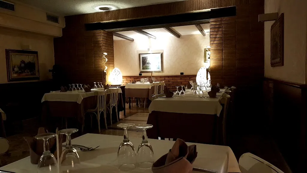 Ristorante e Albergo Diffuso Lo Specchio di Diana_Nemi_slider_image_2