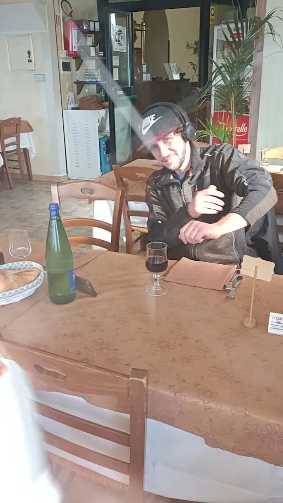 Ristorante Pizzeria L'Oasi_Olevano Romano_slider_image_2