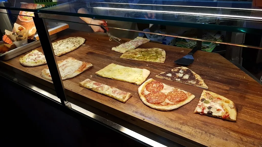 MetroPizza_Oriolo Romano_slider_image_1