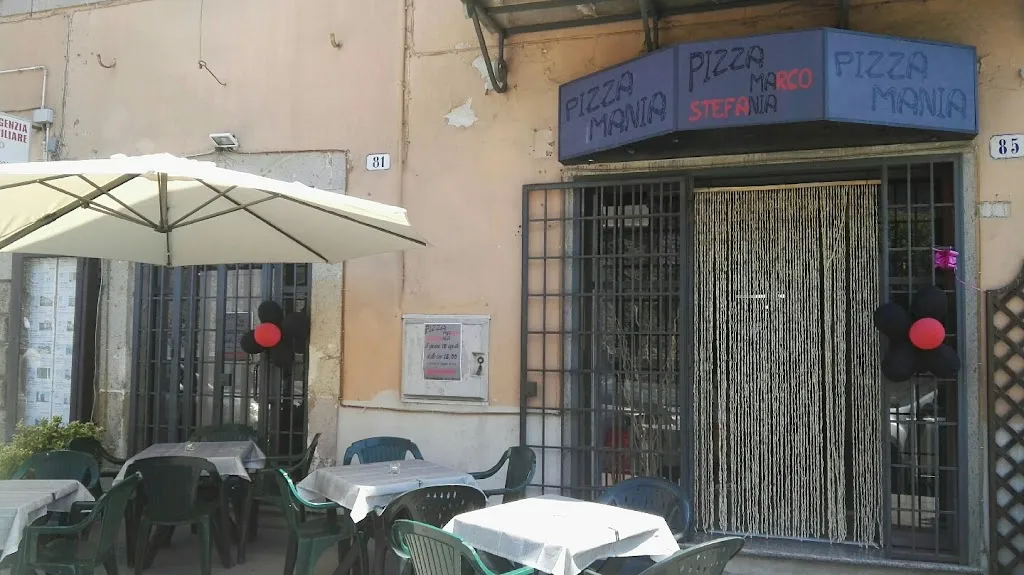 Pizza mania restaurant in Oriolo Romano