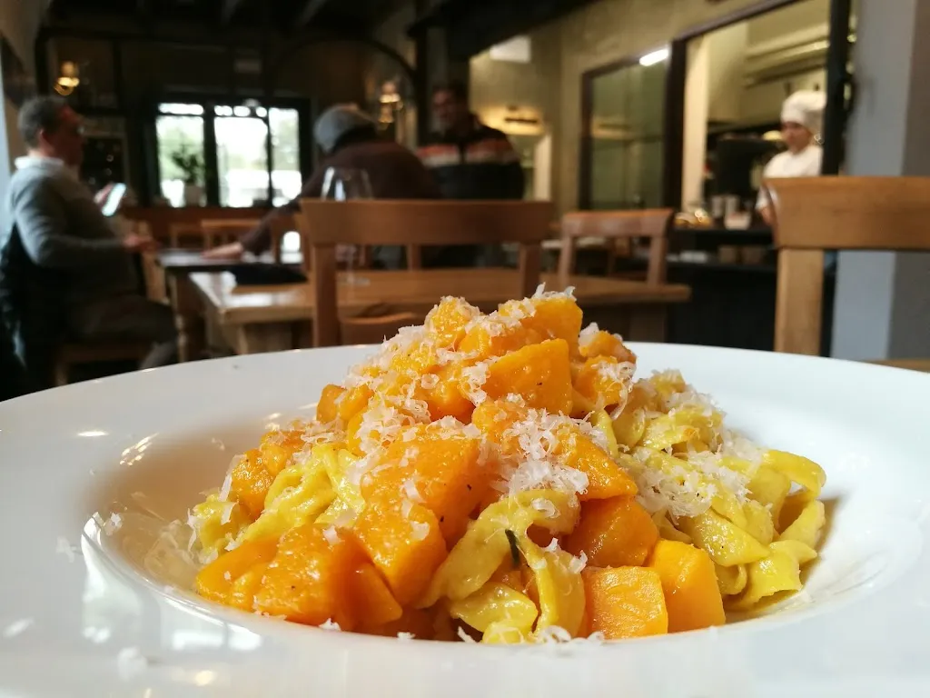 Centro d'Arte Me_Oriolo Romano_slider_image_2