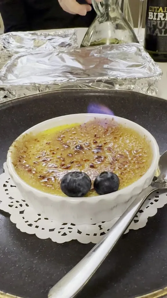 Kentrell Charles_Nuova Taverna Roberteschi_Orte_review