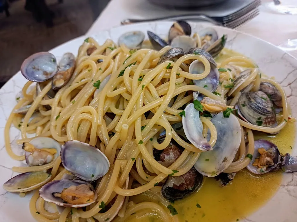 Debra Rafferty_Nuova Taverna Roberteschi_Orte_review