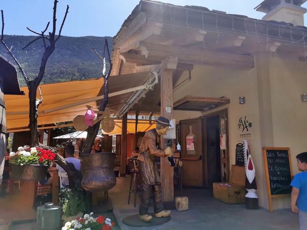 Fadhel Khouri_Vinosteria Antirouille_Aymavilles_review