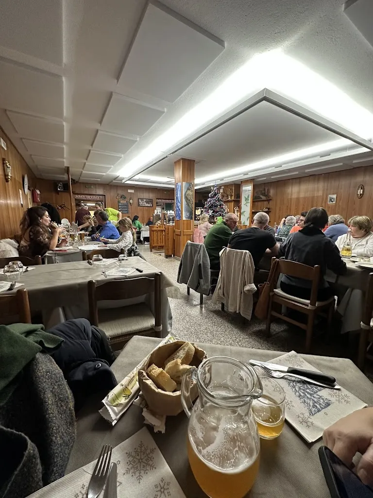 j r_Hotel Ristorante Pizzeria La Pineta_Aymavilles_review