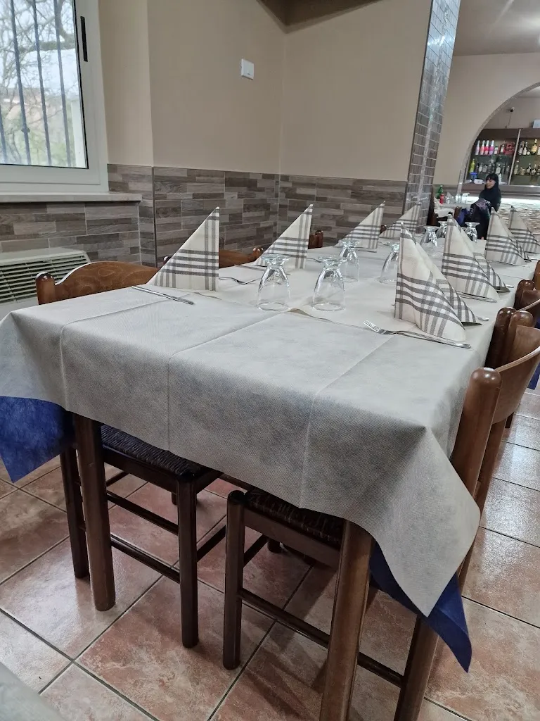 Maria Cristina Bevilacqua_Trattoria Pizzeria L'Alberata_Pastena_review