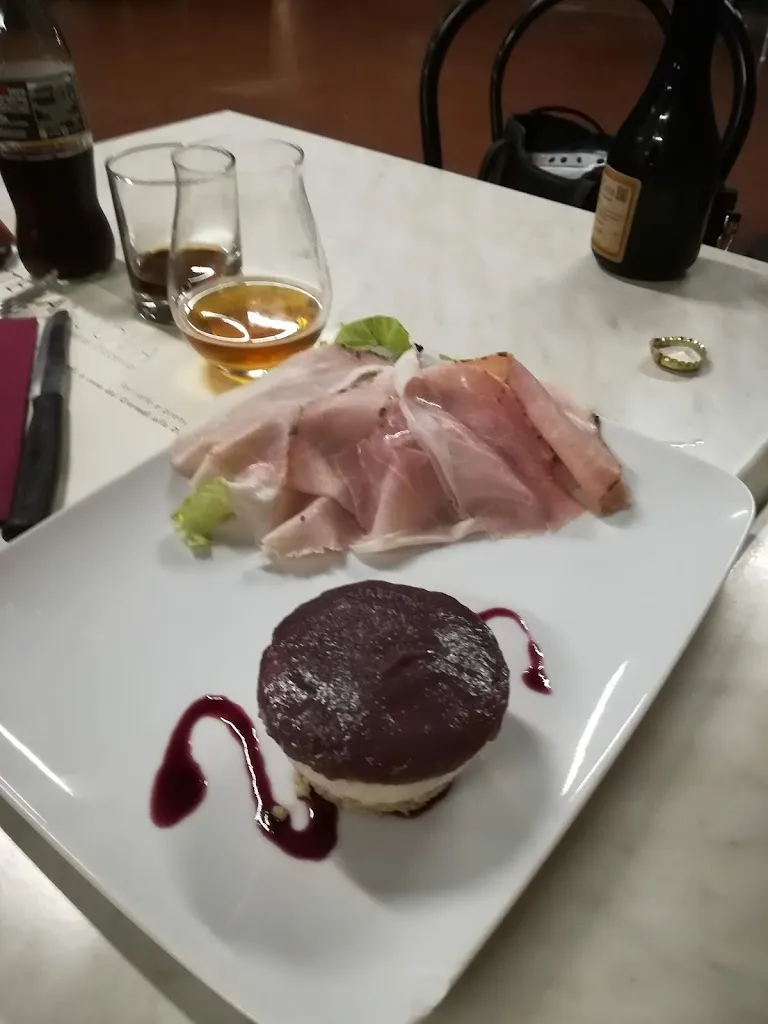 manuela pollastrelli_Pizzeria S.s.a. Resistente_Osteria Nuova_review