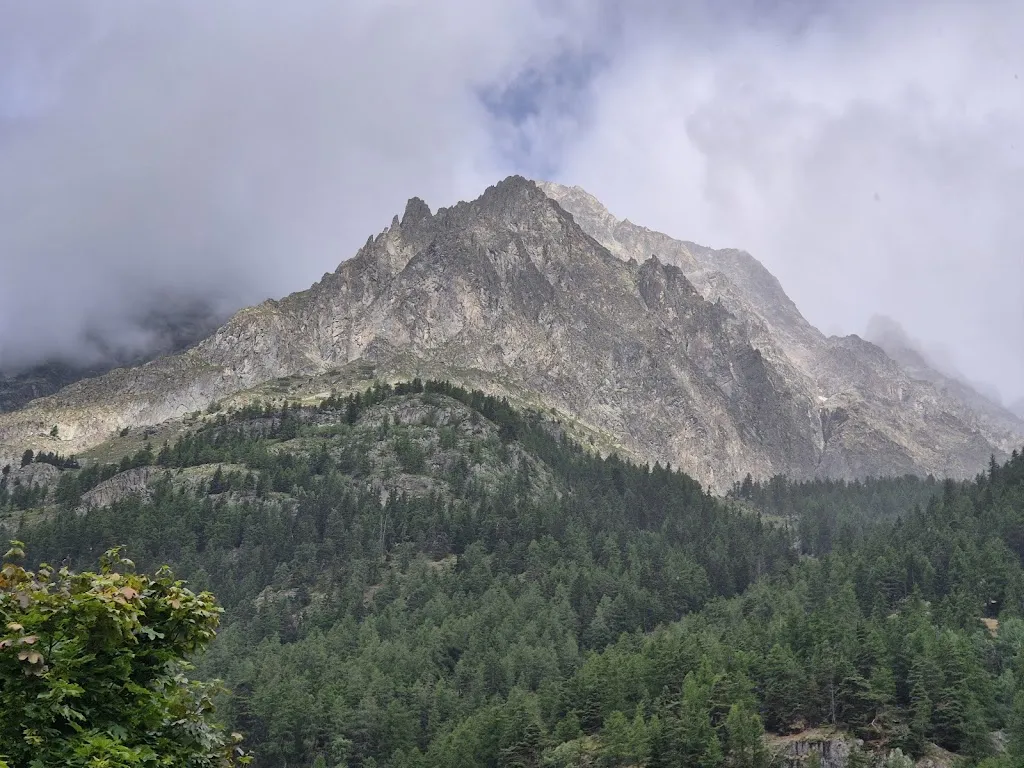 Alina Davydova_Camping Bar Ristorante Lac Lexert_Bionaz_review