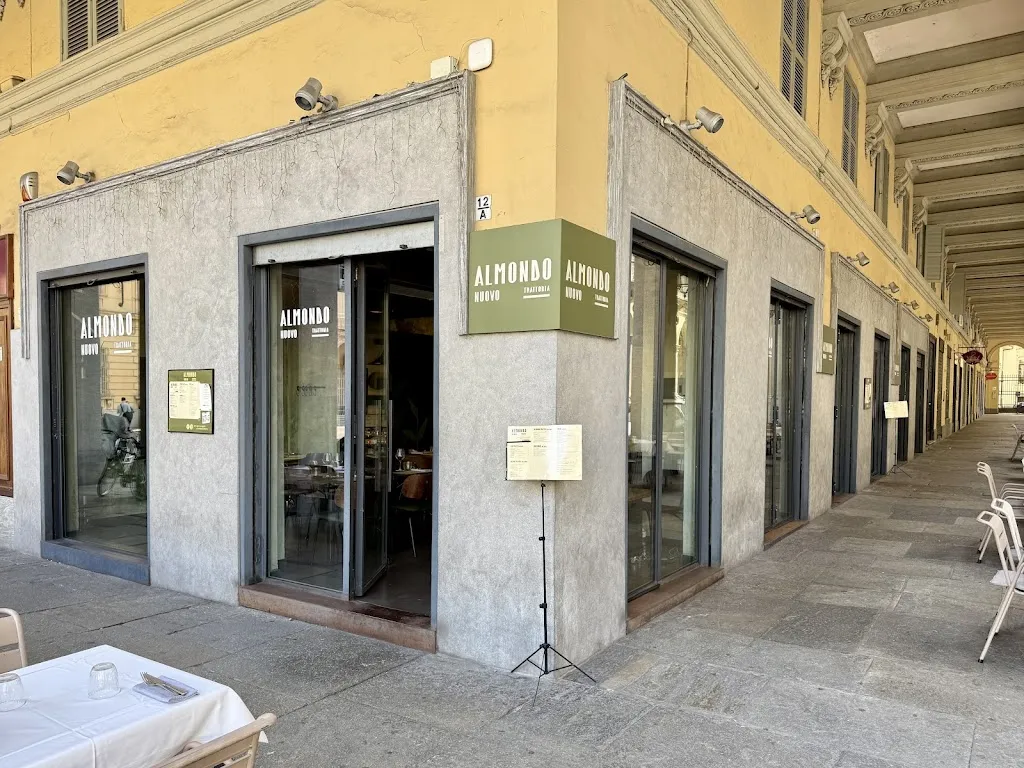Almondo Nuovo Trattoria restaurant in Osteria Nuova
