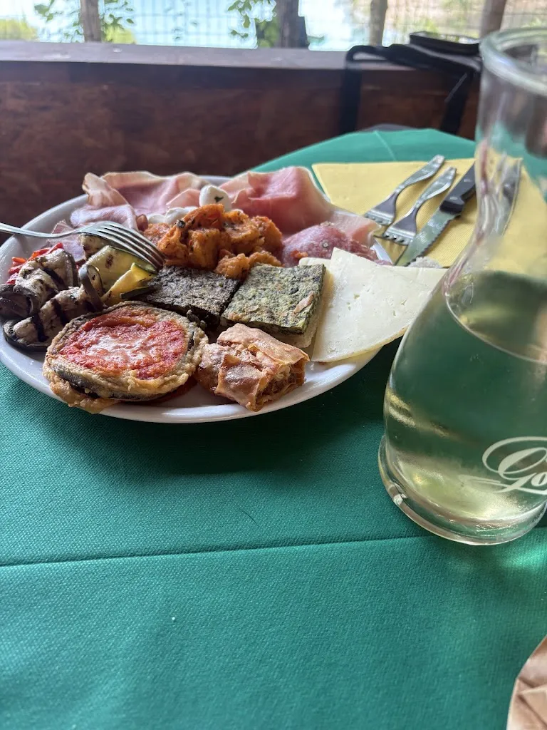 Franca Vespasiano_Bar-ristorante L’isola del salto_Petrella Salto_review