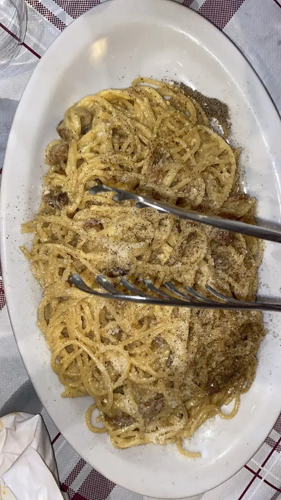 Sandra Zofia B_La Taverna dei Miracoli da Mangiafuoco_Pescia Romana_review