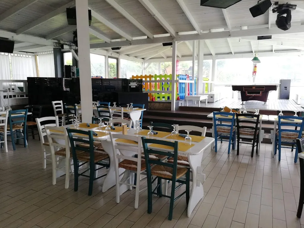 Magic Country “Nuova Gestione” Stamagic restaurant in Pescia Romana