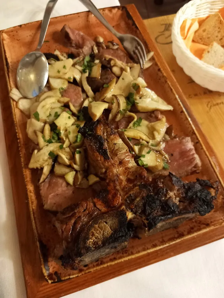 Trattoria da sandrino_Pescia Romana_slider_image_3