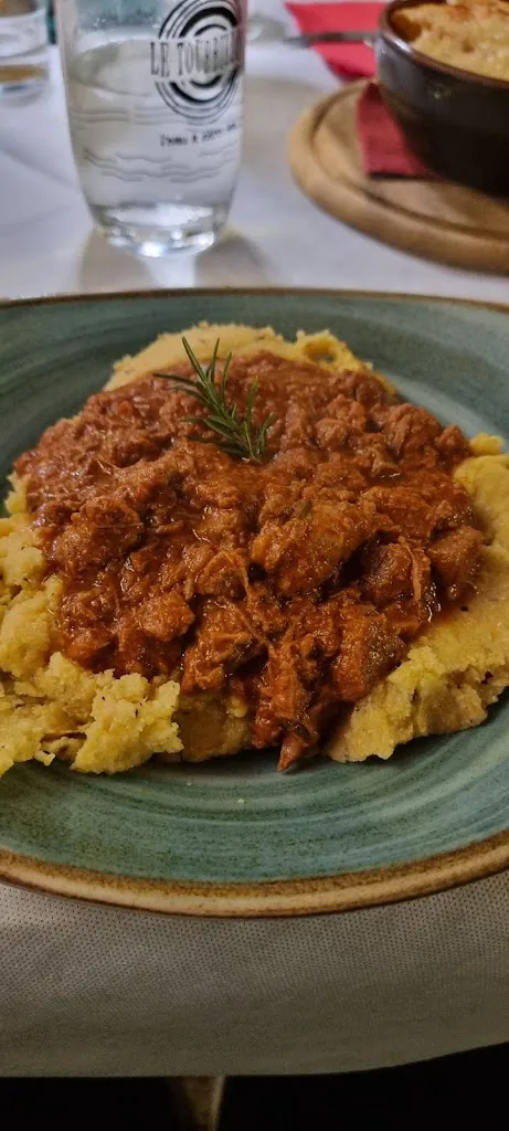 Archy Art_Il Ramet_Challand-Saint-Anselme_review