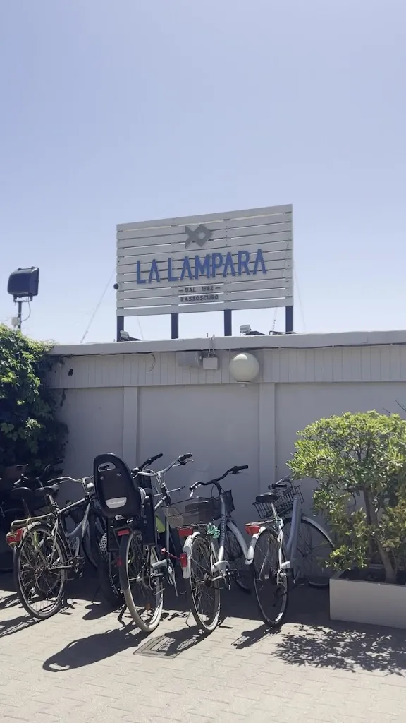 Olha Bukovska_La Lampara_Passoscuro_review