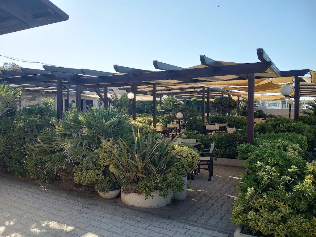 Julianne VanWagenen_La Lampara_Passoscuro_review